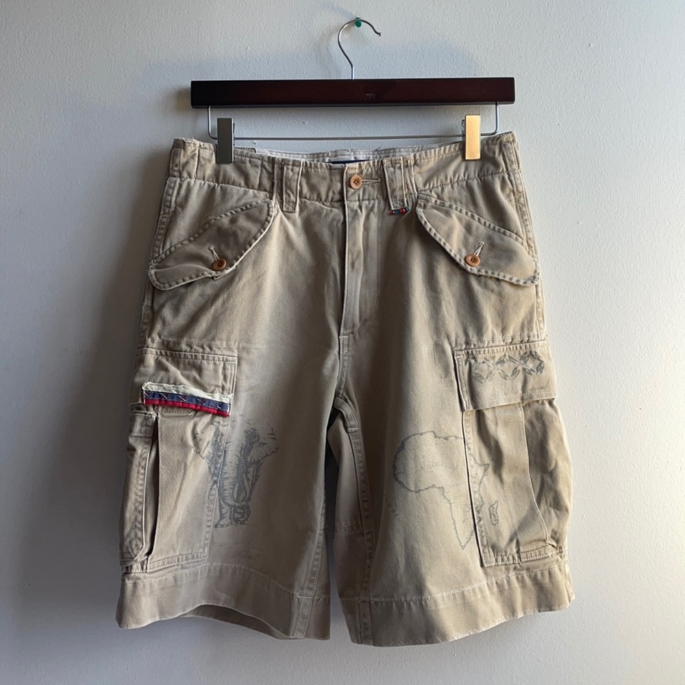 Polo Shorts with Elephant Printed On Size 30
